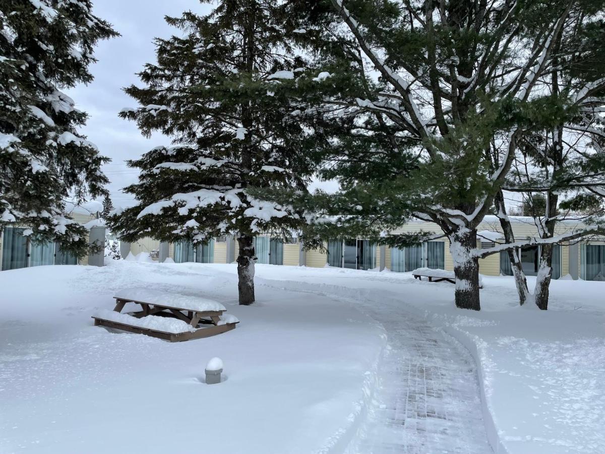 Ambassador Motel Sault Ste. Marie Eksteriør bilde